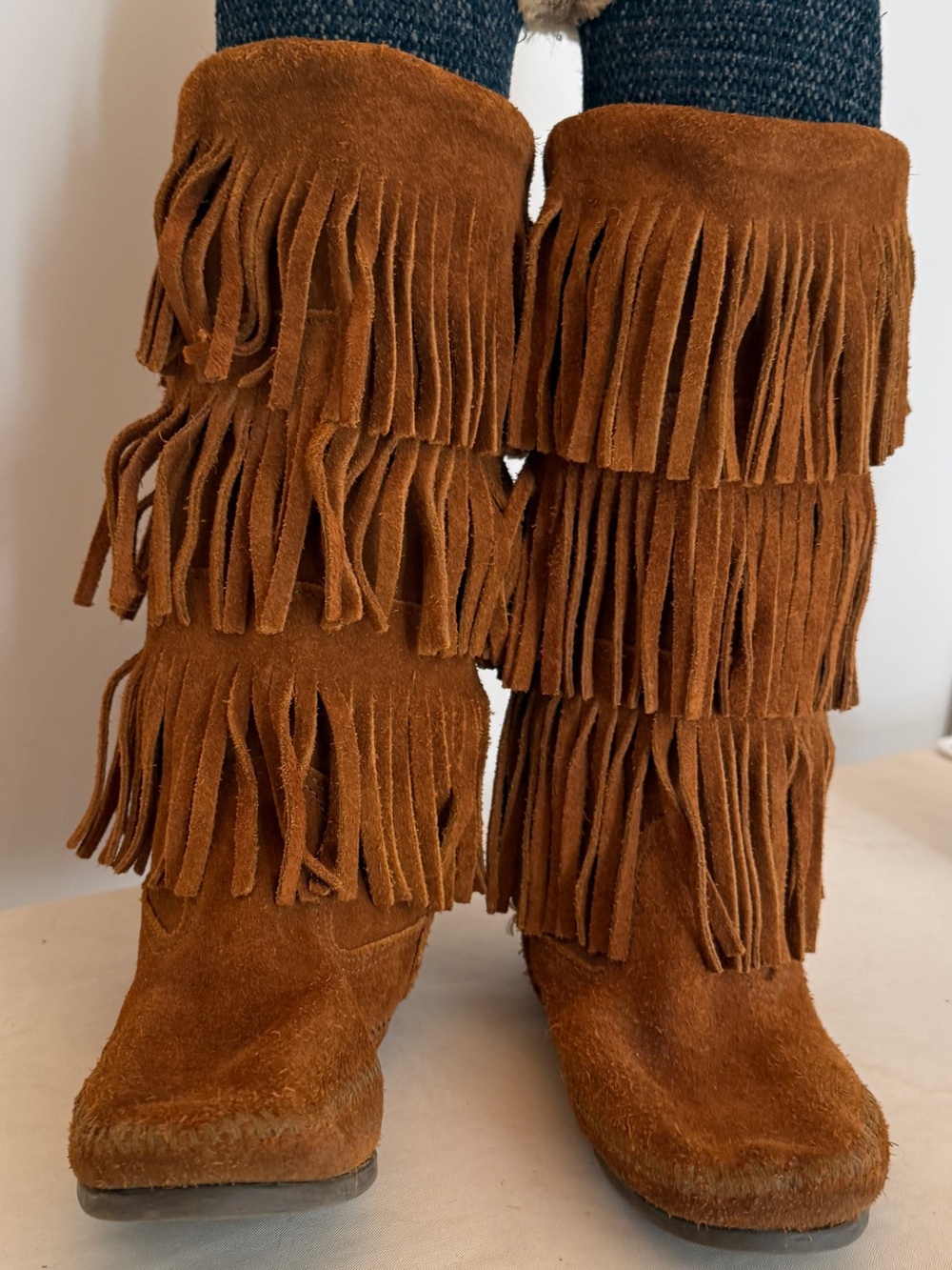 Minnetonka Fringe Suede Boots - Brown Size 7